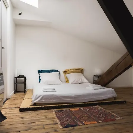 Lovely Loft With Terrace Bordeaux